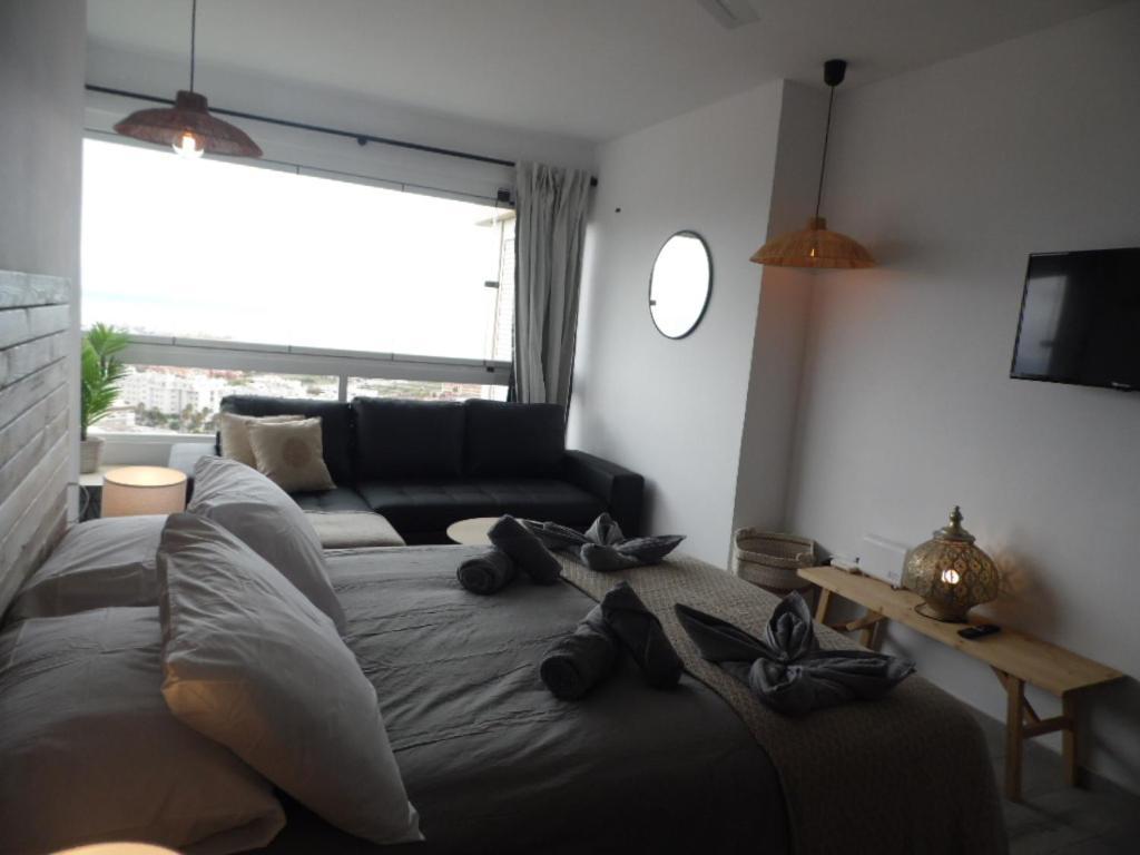 La Torre De La Colina Playa Apartment ตอร์เรโมลิโนส ภายนอก รูปภาพ